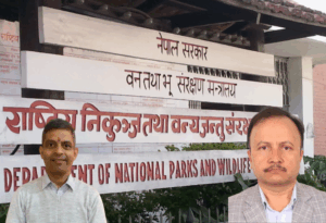 मन्त्री नभएको मौका छोपेर सयौं कर्मचारीको गुपचुप सरुवा,अत्याचार भयो भन्दै प्रम कार्यालयमा पुग्यो उजुरी